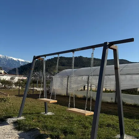 بيت ضيافة Ilir